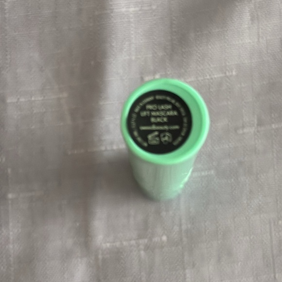 Sweed Pro Lash Lift Mascara BLACK Safety seal still intact - Picture 9 of 10